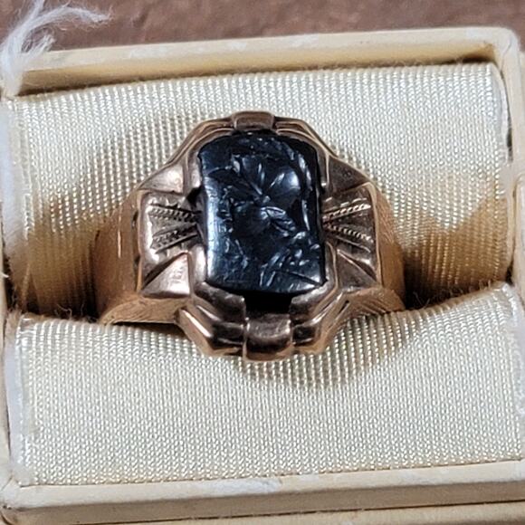 Vintage Ostby & Barton 10K Gold Hematite Signet Ring - Picture 2 of 9